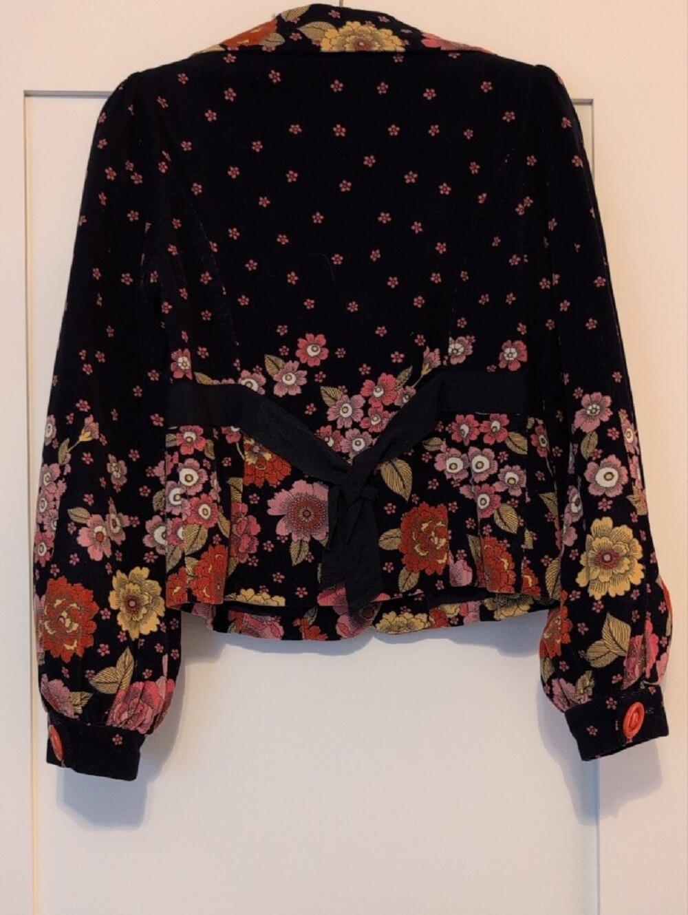 Elevenses Floral Cropped Blazer with Pink & Red Blooms - Picture 2 of 5